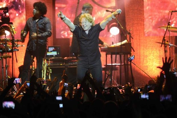Simply Red en el Luna Park: la nostalgia está bien representada