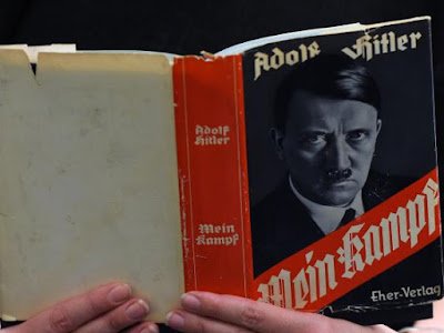 ‘Mein Kampf’ de Hitler, ¿próximamente en el plan escolar de Baviera?