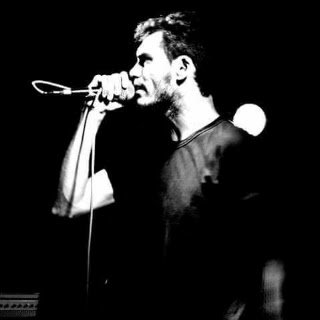 Kamikaze tiene nuevo vocalista
