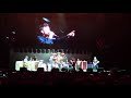 Foo Fighters cantando con Rick Astley «Never gonna give you up»