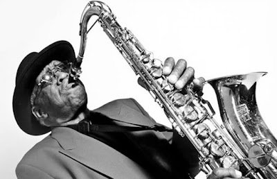 Murió Eddie Shaw, saxofonista de Muddy Waters