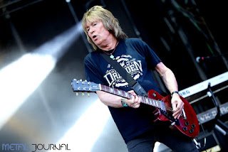 Murió Paul Raymond, guitarrista de UFO, de un ataque al corazón