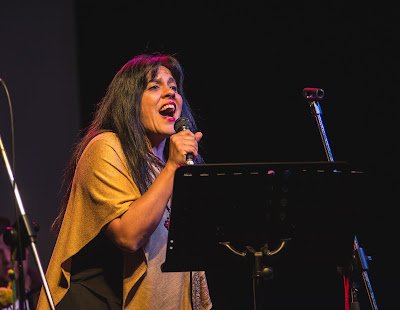 La trovadora tresfebrerense Paula Ferré presenta «Mujer originaria»