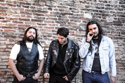 Buffalo Bill y Los Más Buscados editaron su álbum debut