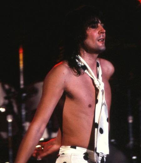 Murió Pete Way, el clásico bajista de UFO y Waysted