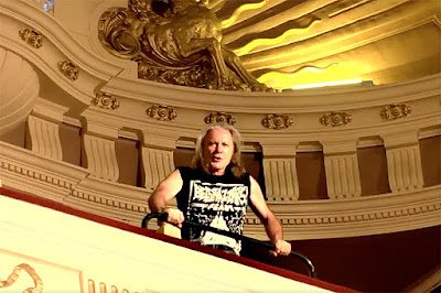 Iron Maiden regresa después de seis años con “The Writing on the Wall”