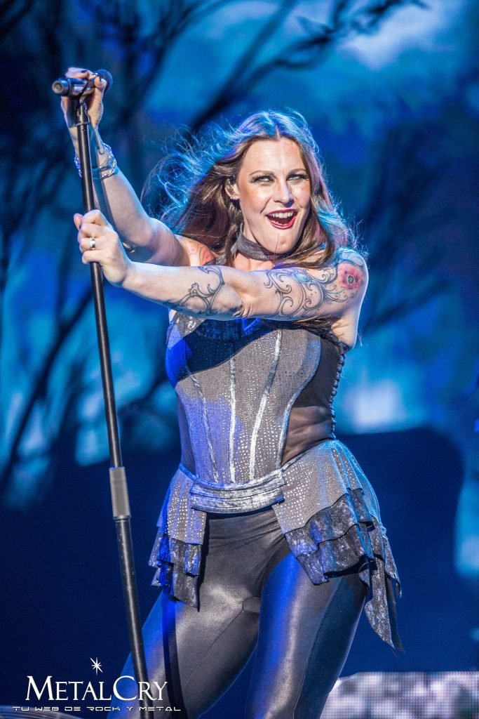 Floor Jansen interpretó un cover y lo comparte