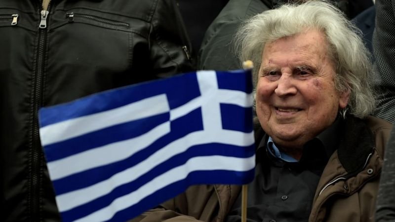 Murió Mikis Theodorakis, el compositor de «Zorba el griego»