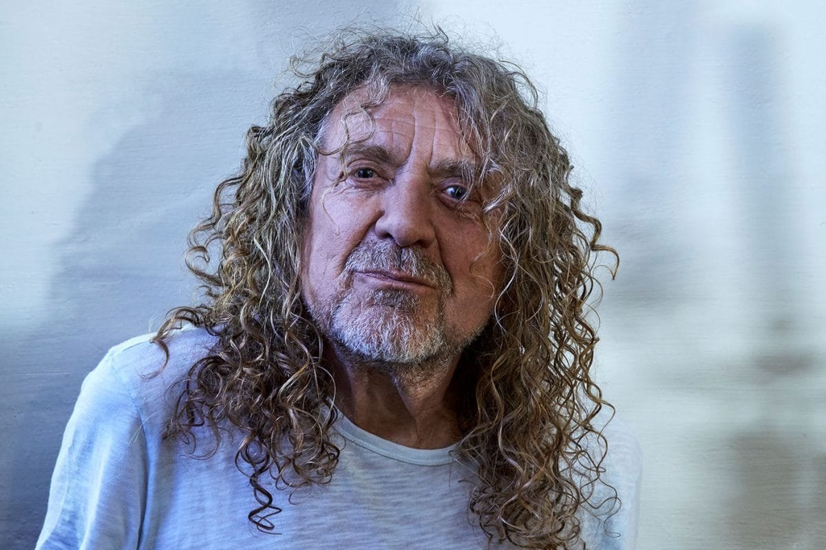 Robert Plant fustigó a las bandas clásicas que siguen tocando en vivo