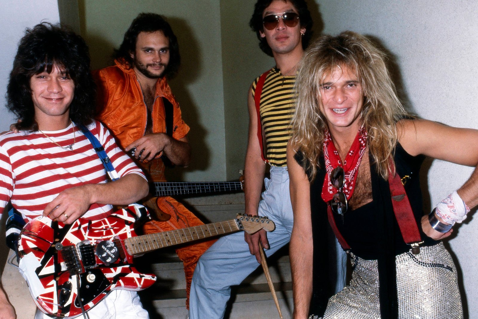 Nuevo libro de Van Halen en octubre
