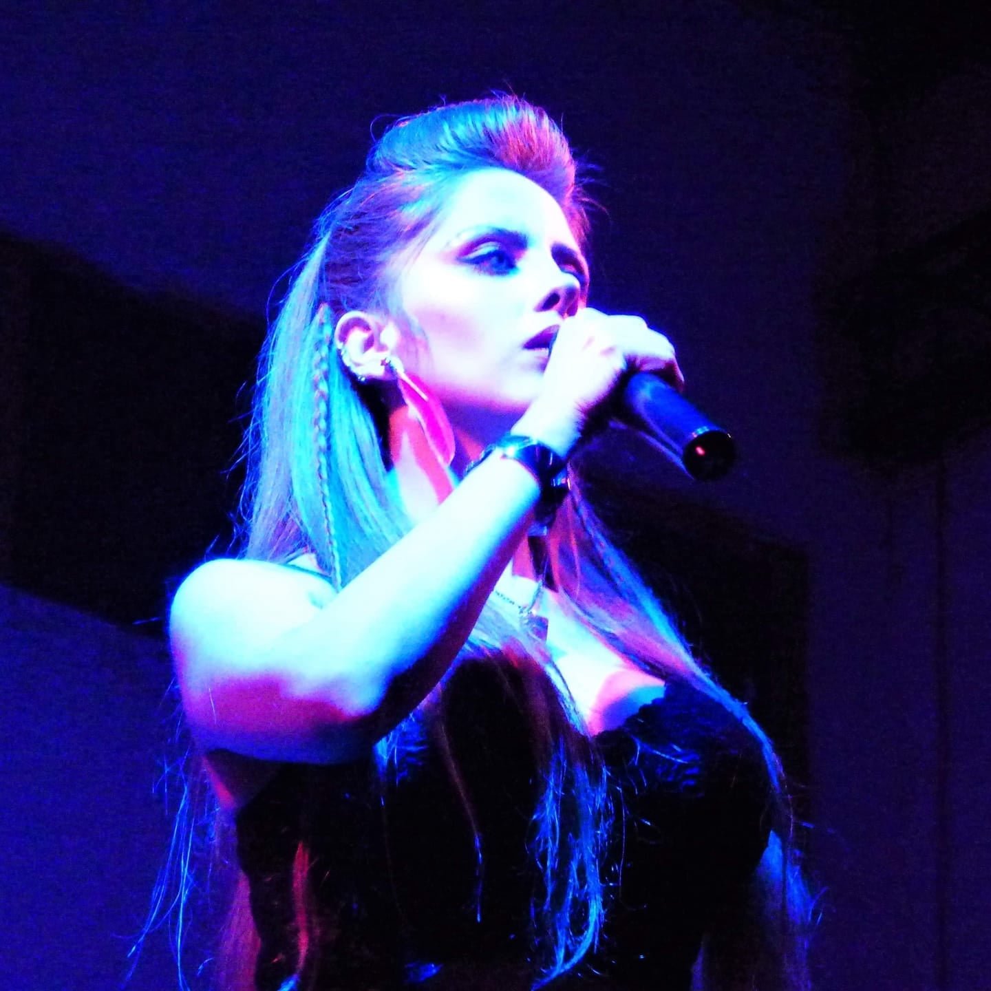 Murió Keila Lorraine, vocalista de Carnarium
