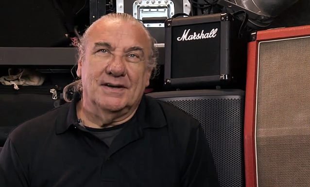 Bill Ward quiere grabar con Black Sabbath nuevamente