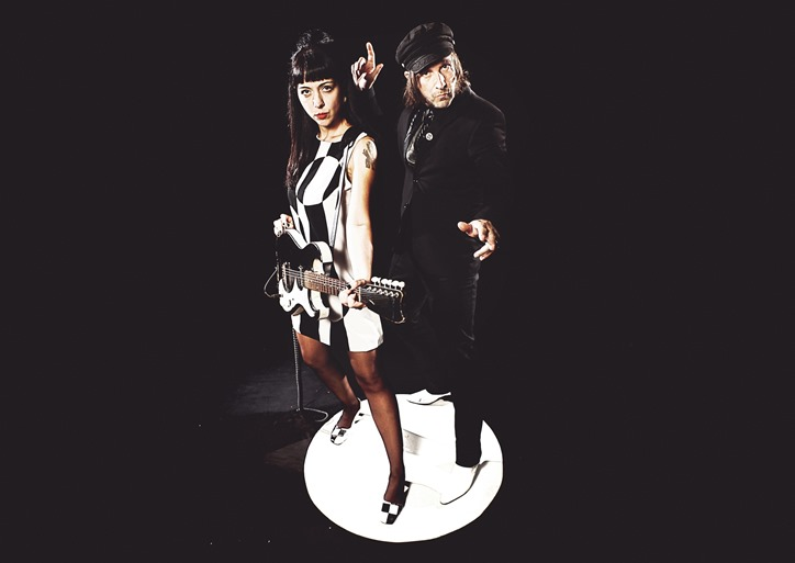 The Courettes lanzan “Back in Mono”