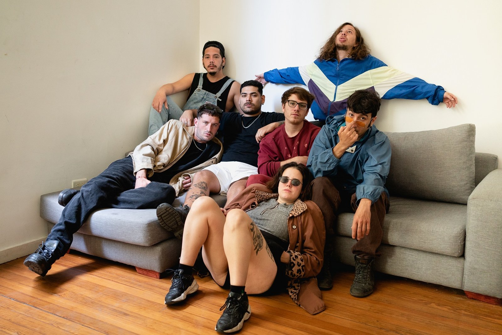«En mi cama», nuevo single y video de Rey Hindú