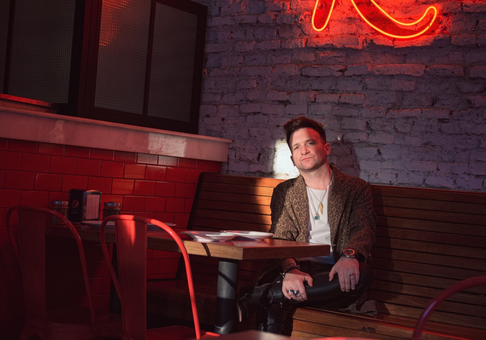 Lucas Gunner presenta su EP «Borrowed Songs Part 1»