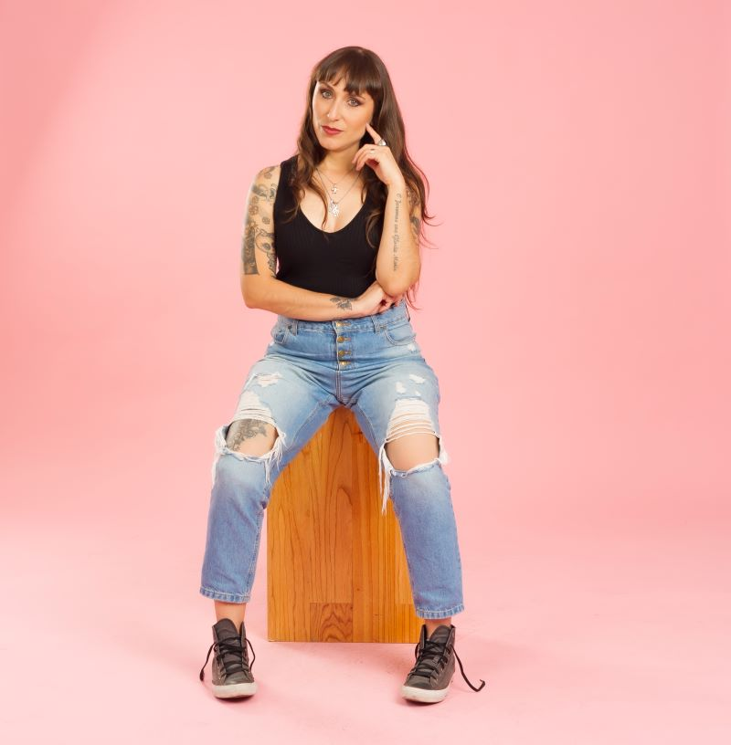 Mari Miranda presenta su primer material