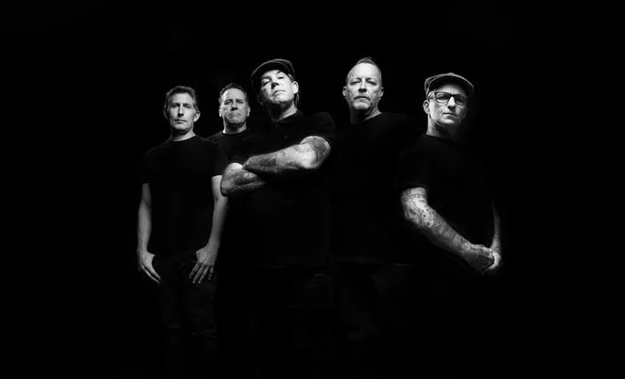 Infamous Stiffs presenta EP en vivo «Lockdown Live»