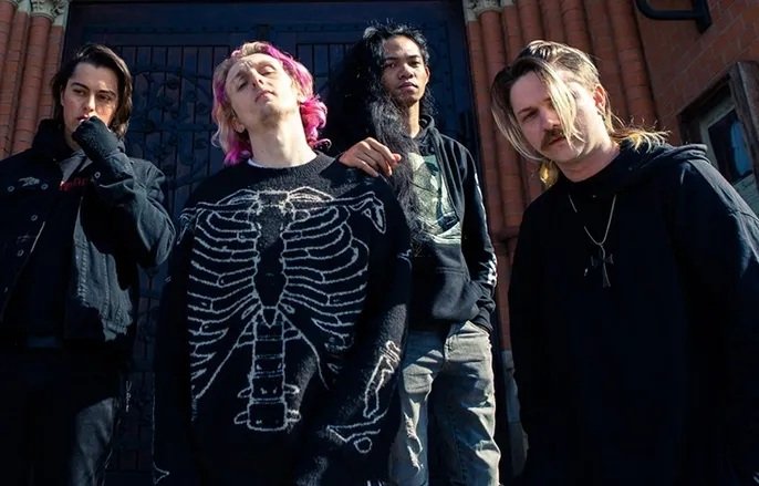 Love Ghost lanza el EP “Tales of a Sad Boy” con el rapper neoyorquino Big Boss Mulaa