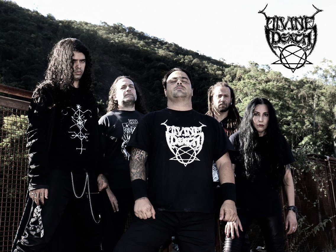 Divine Death cambia de agencia y firma con LBN Agency