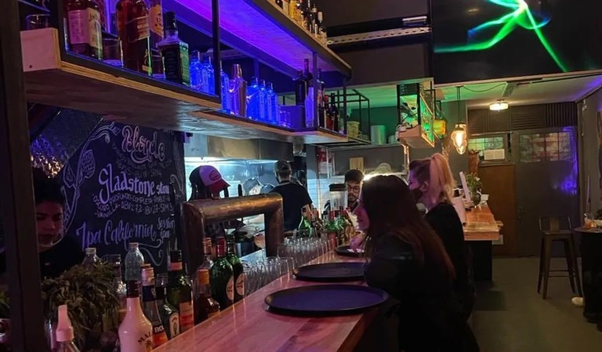 Cierra «Boogie», el histórico bar retro de Haedo
