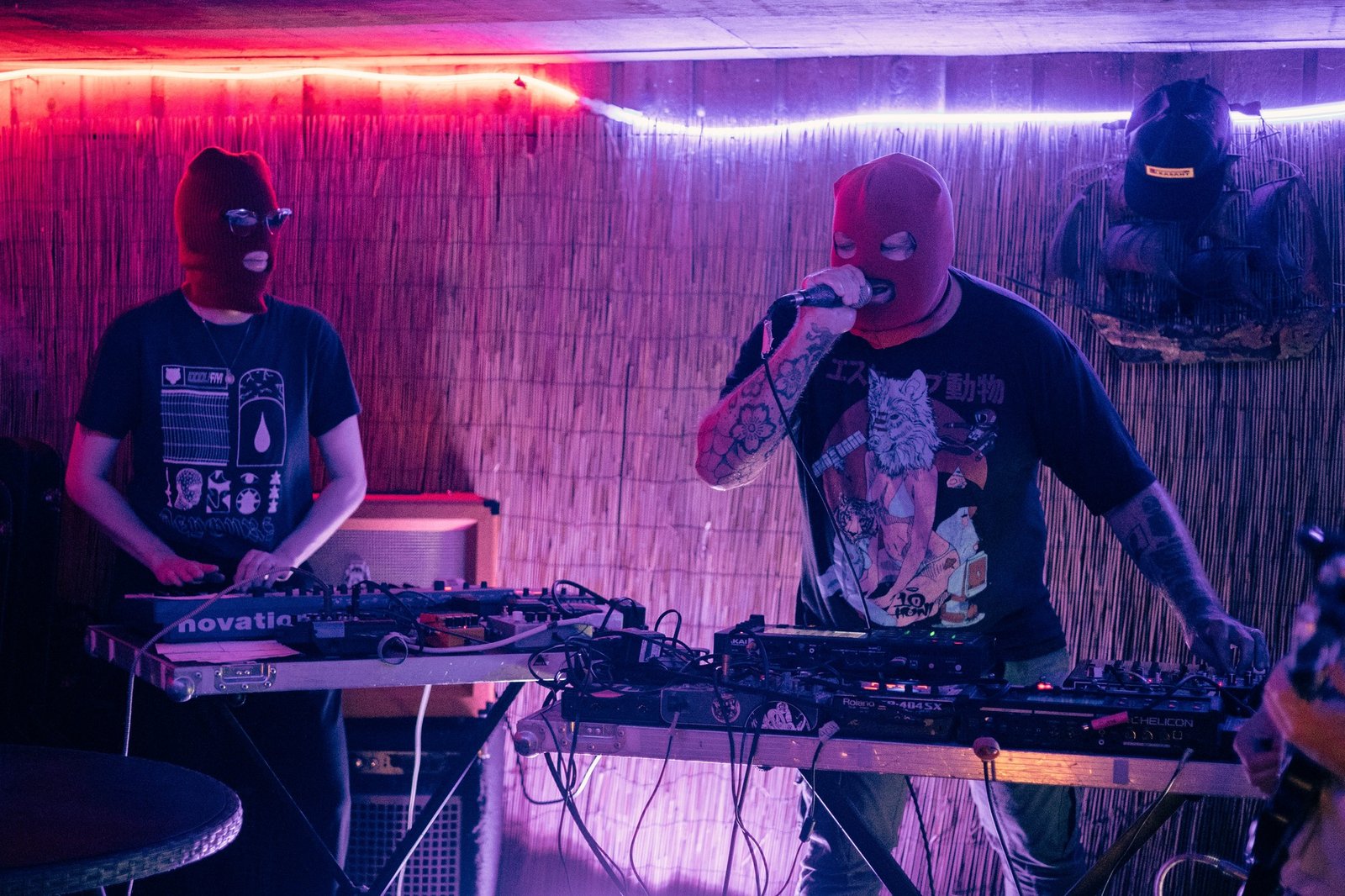 Los synthpunks de Vancouver Jibbernaut y Phuture Memoriez lanzan el EP de colaboración «Coulrophobia»