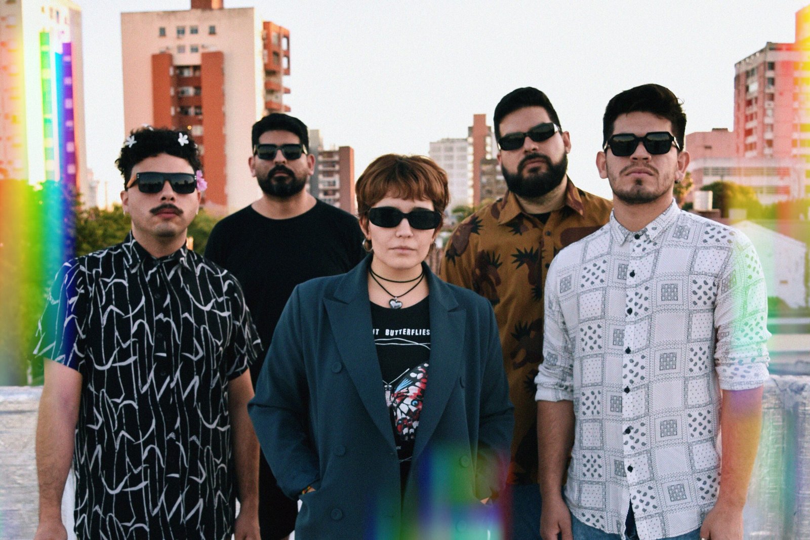 «Dorado y de Plástico», nuevo single de Libélulas