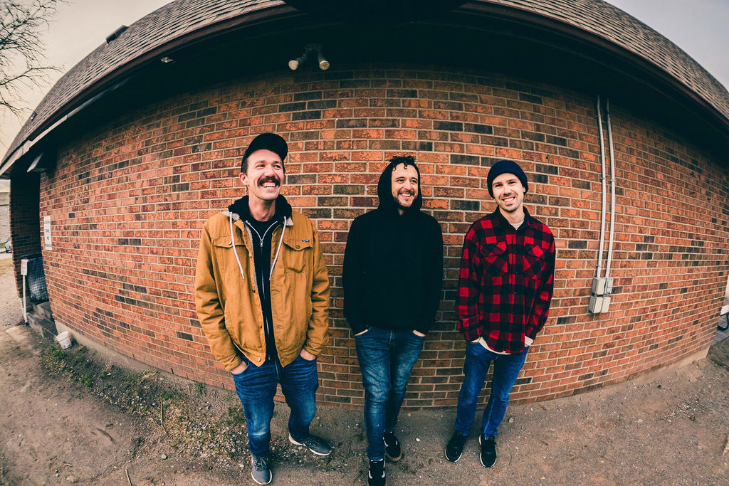 The Penske File anuncia su nuevo álbum con un himno como single de adelanto