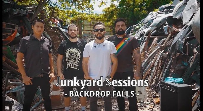 Backdrop Falls lanza el proyecto audiovisual «Junkyard Sessions»