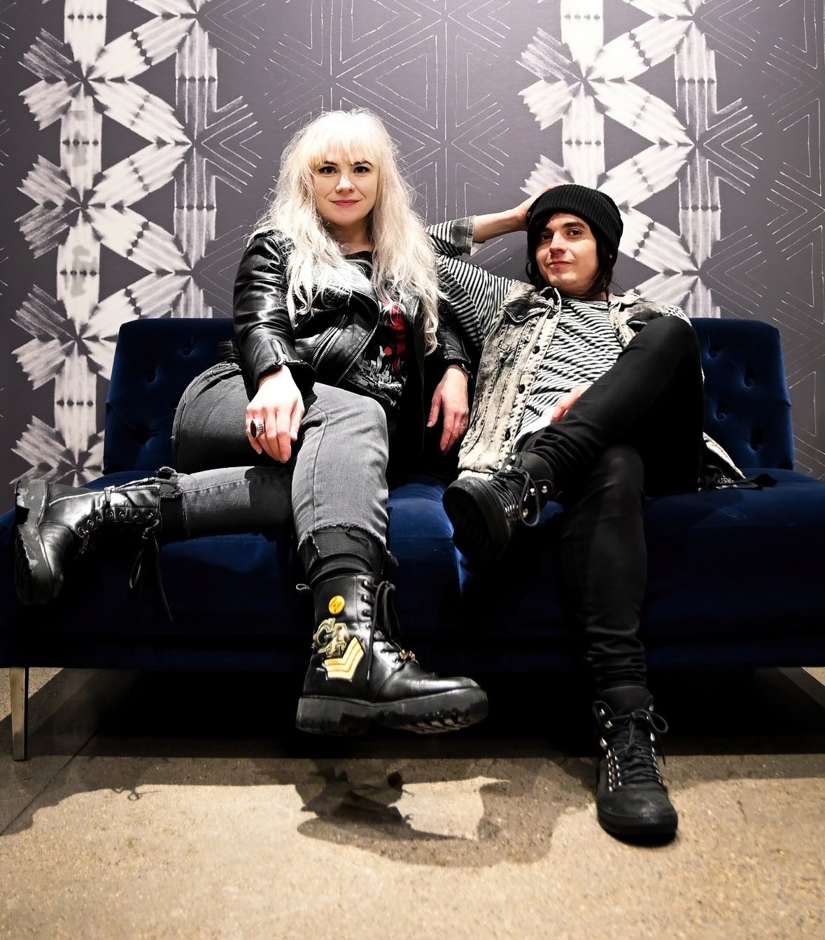 El dúo The Dollyrots anuncia el nuevo álbum «Night Owls» para mediados de octubre