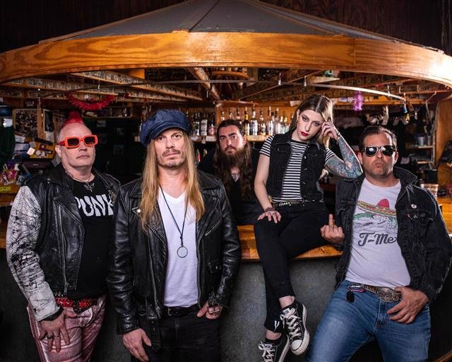 El nuevo disco de The Oxys, «Generation Irrelevant», ya disponible en vinilo splatter