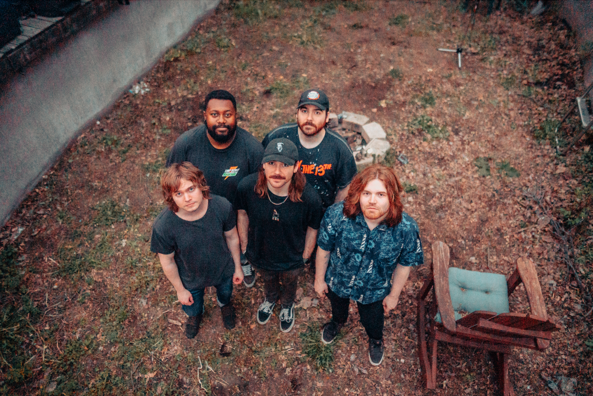 Wilmette, el quinteto de pop punk de Chicago, abraza la nostalgia en su nuevo single