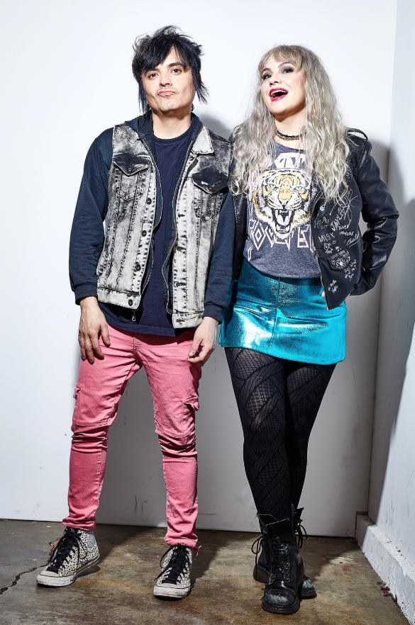 The Dollyrots estrenan videolyric y single «Night Owl», tema que da título a su próximo álbum