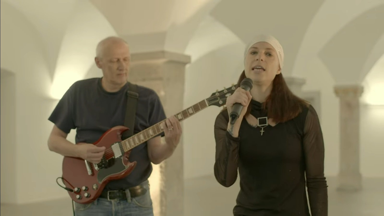 Coreign vuelve a sorprender con «Countdown», su nuevo álbum