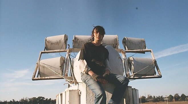 Erich Larsson presenta su nuevo single “Hasta ver el Sol”