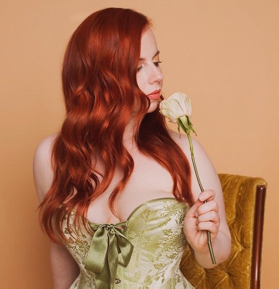 Pippa Scott ha lanzado una versión de «Wicked Game», su nuevo sencillo