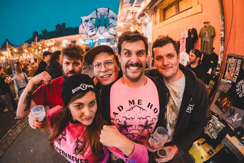 Los belgas For I Am lanza nuevo single «Power Behind The Throne»
