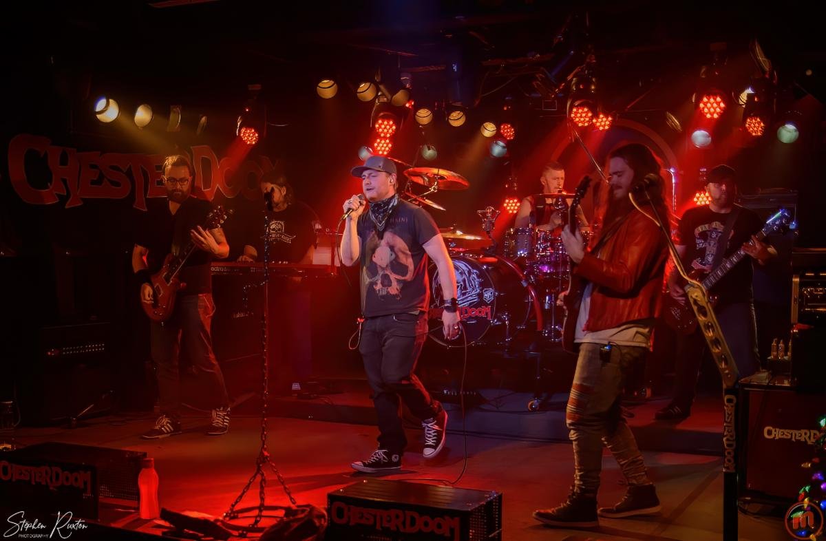 Mezclando partes iguales de actitud punk rock y soul de rock sureño
