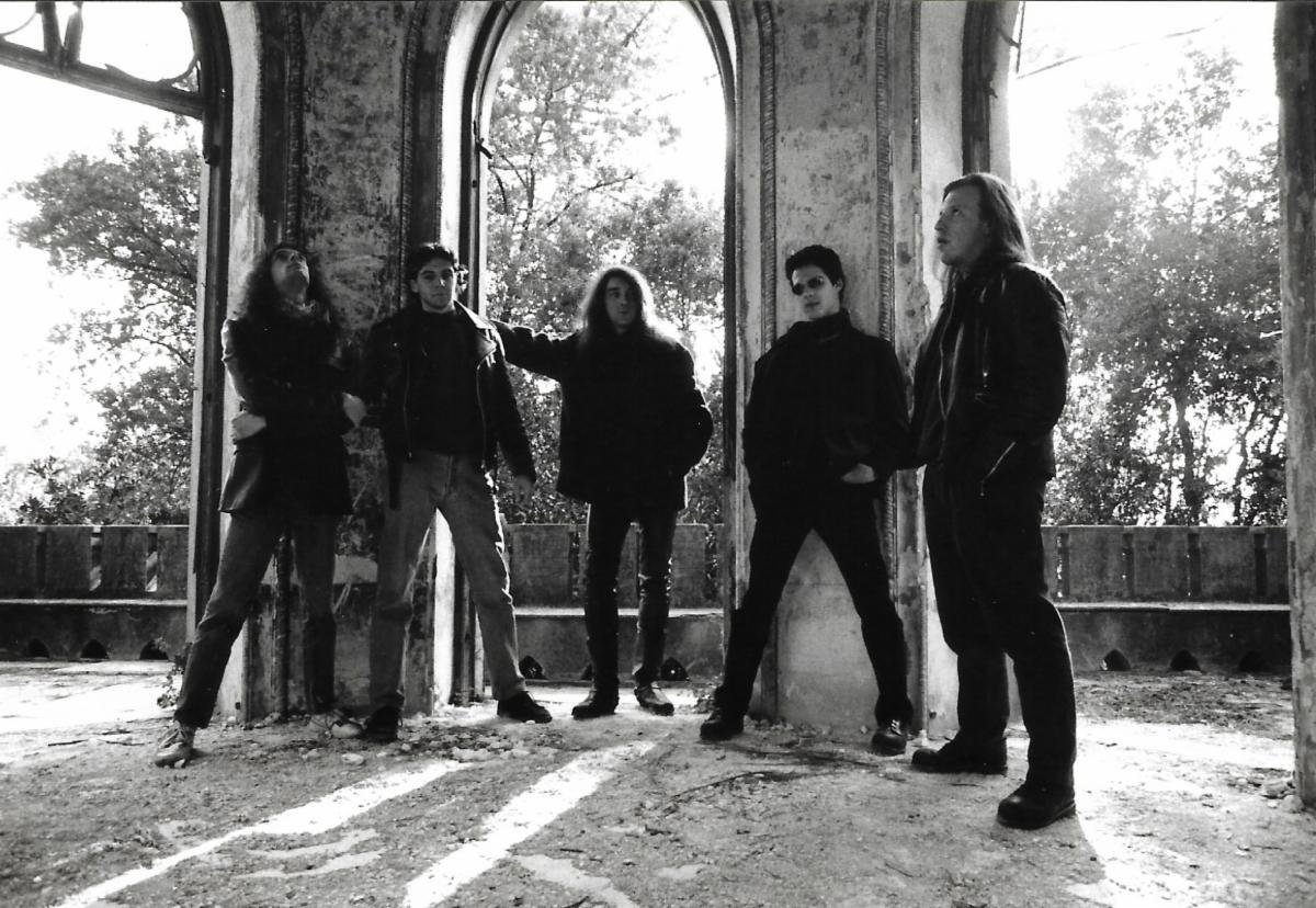 Presentamos a Malombra, banda genovesa que cultiva el heavy dark progressive