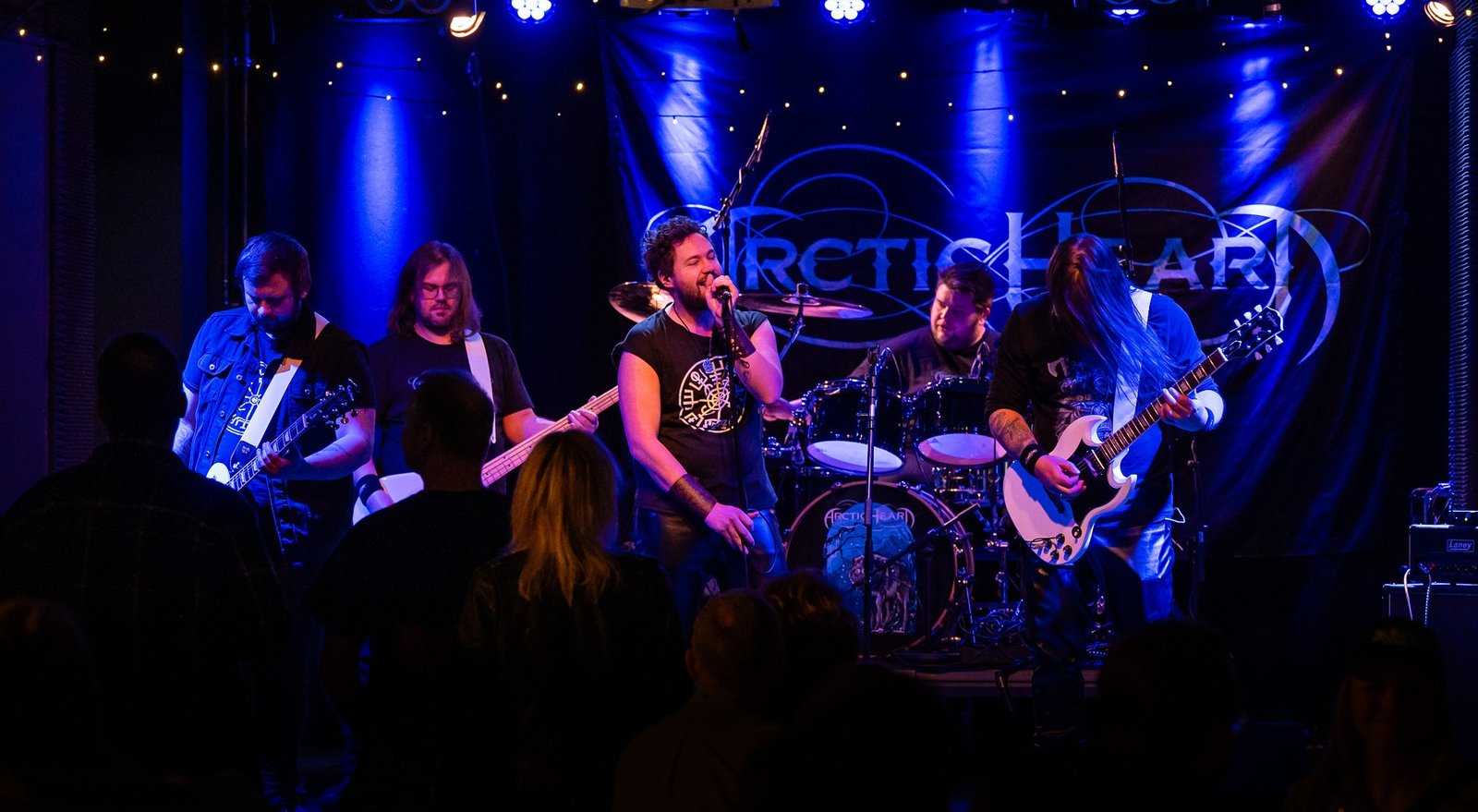 «Ragnarok», álbum debut de los noruegos Arctic Heart
