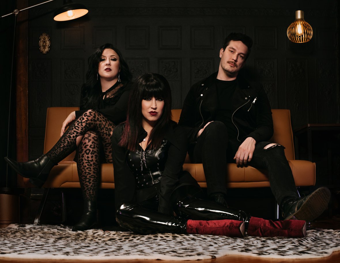 «Bang Them Bones», nuevo single de Soraia
