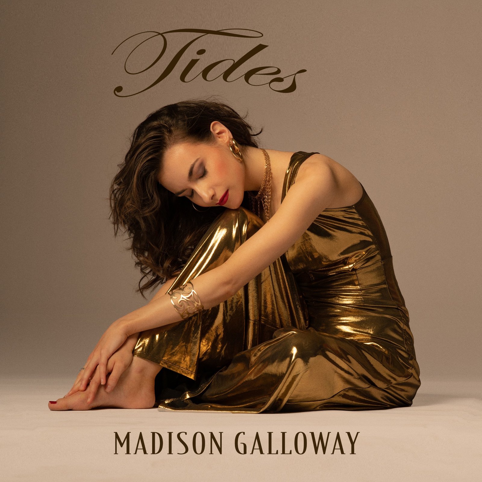 Madison Galloway presenta el nuevo sencillo «Tides» de su próximo álbum