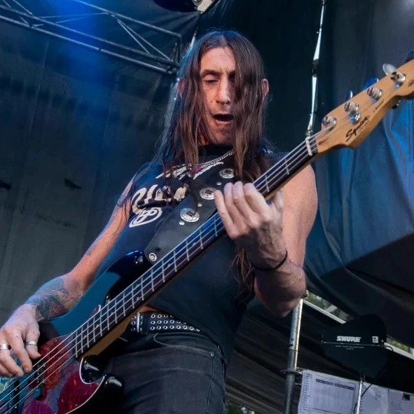 Murió Mauro «Ave» Giménez, bajista de Venenosos Rolls