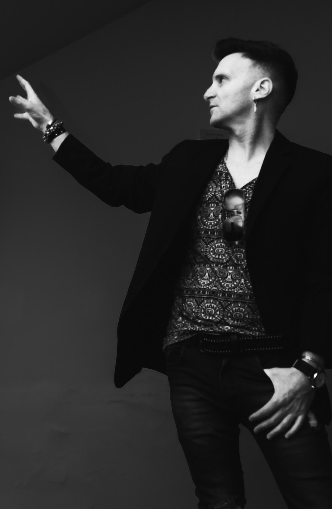 Lucas Gunner presenta su nuevo álbum: «Borrowed Songs Part 2»