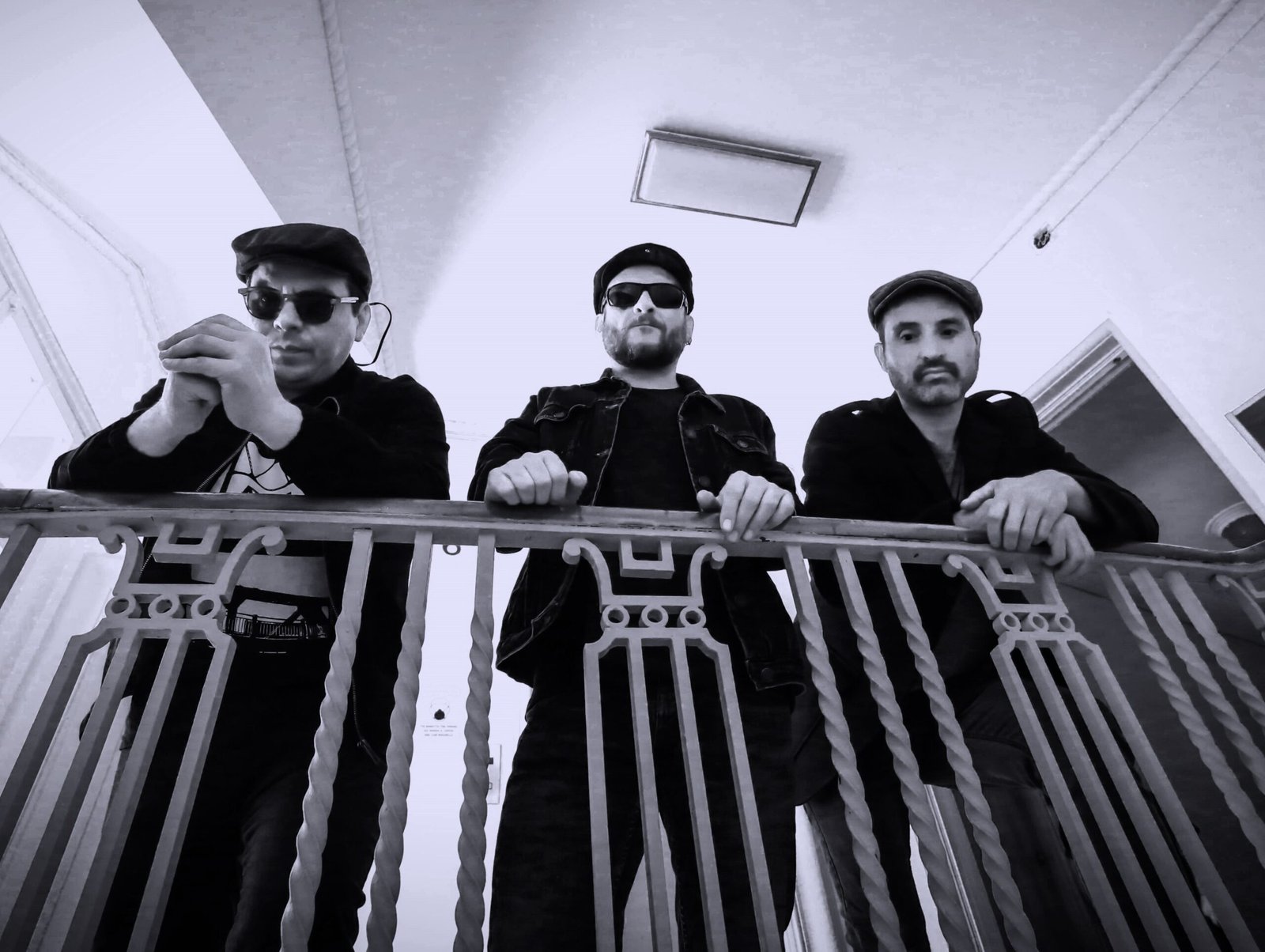 Ciudad Z estrena videoclip de su nuevo single «Destrocemos el pasado»