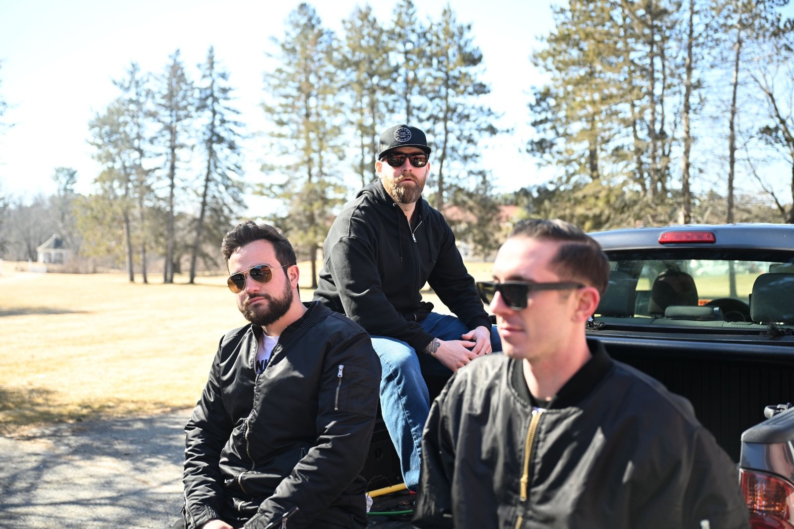 Already Dead ha lanzado una ofensiva y su nuevo álbum «Something Like A War» es el arma