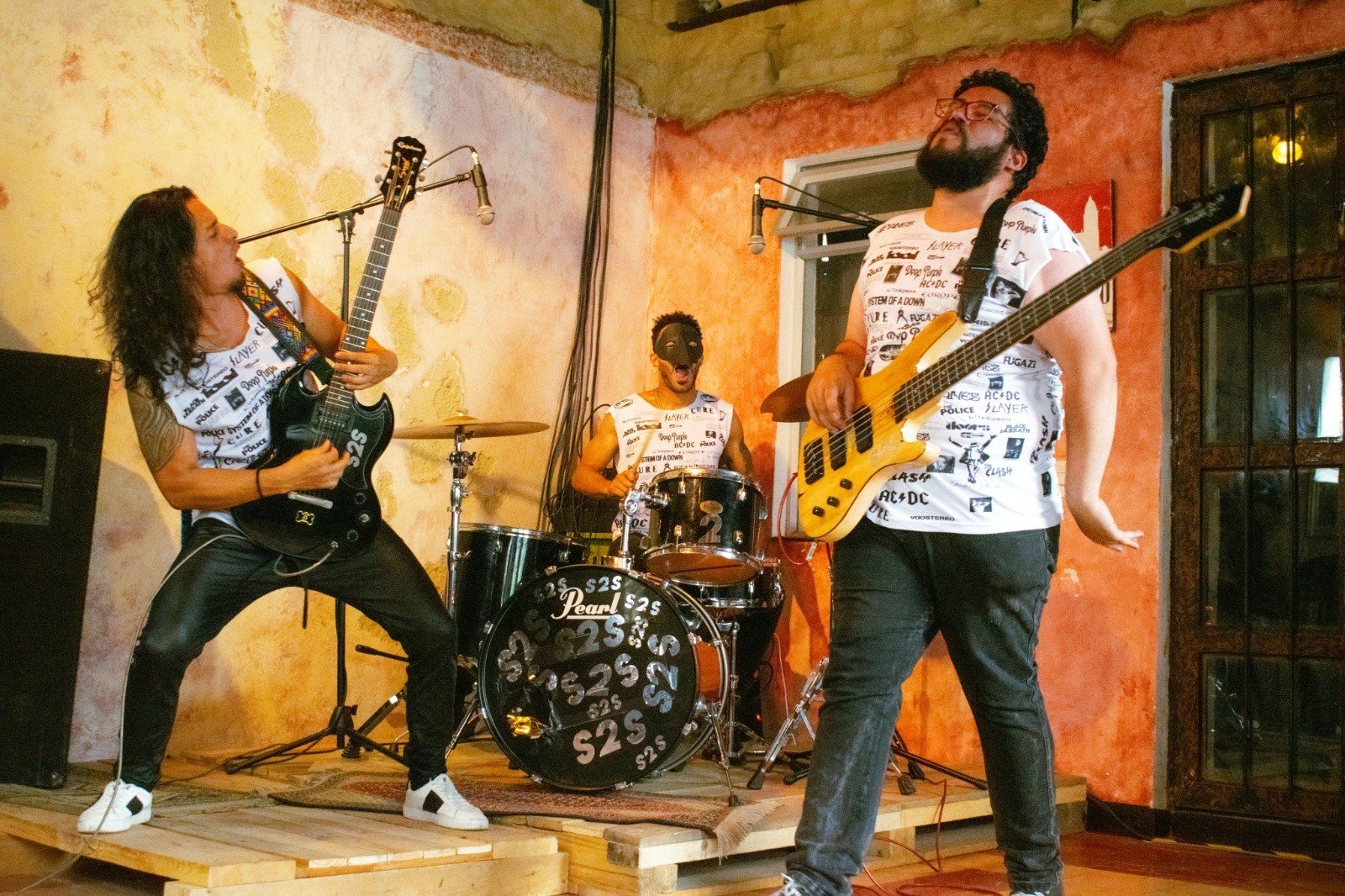 Sonidosis estrena «Venceremos» una canción de lucha y resistencia que invita a despertar