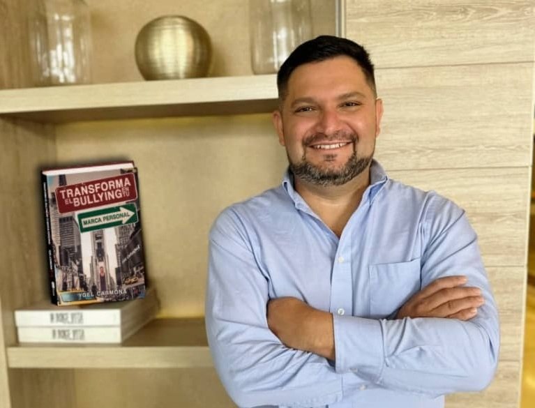 De víctima a líder: El increíble viaje de un inmigrante venezolano que transformó el bullying en su marca personal