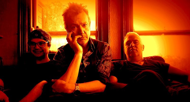 Inca Babies, pioneros del death-rock y post-punk de Manchester, presentan su álbum «Ghost Mechanic Nine»