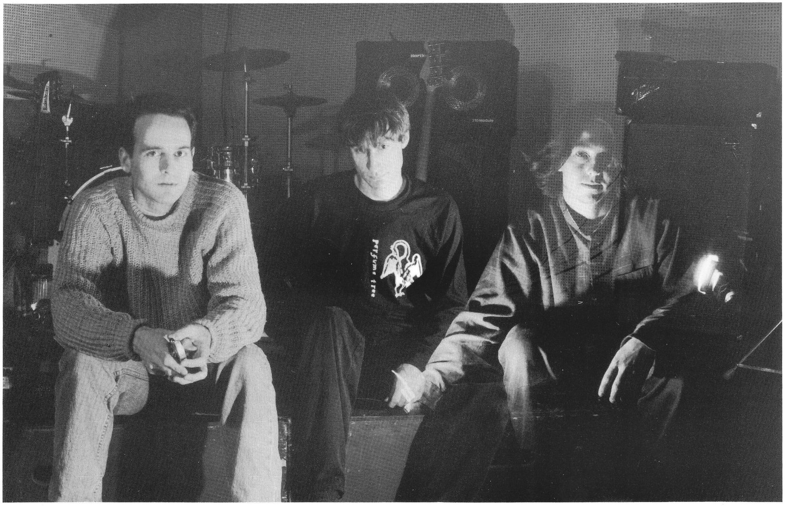 «(A Sort Of) Icarus», el segundo sencillo de la esperada colección de rarezas de Movieland y, finalmente, su nuevo álbum «Then & Now»
