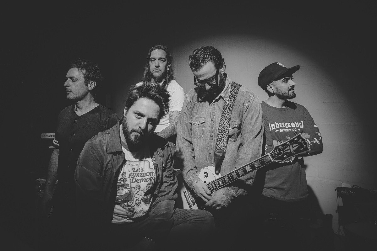 Los Cristos presentan su nuevo single «Ese final»